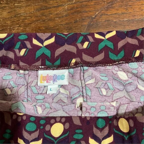 LuLaRoe Women's Floral A-Line Pleated Skirt with Pockets Multicolor Knee… - Picture 3 of 3